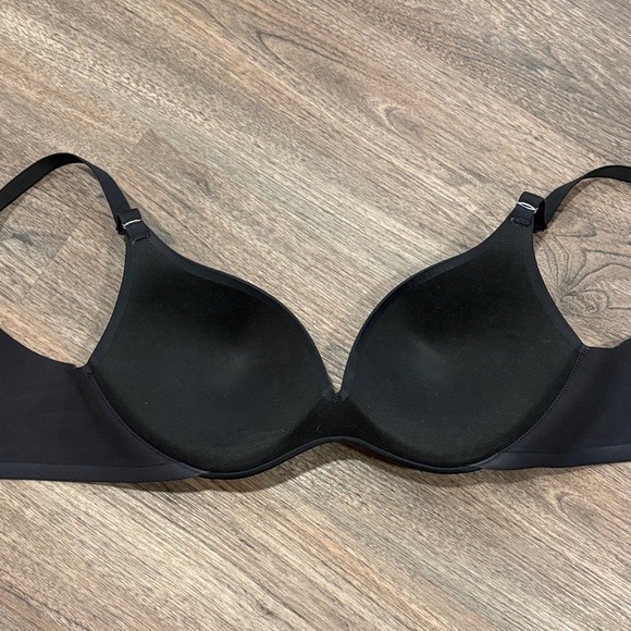 La Vie En Rose Sleekback Push-up Wireless Black Bra 34D - Picture 3 of 8